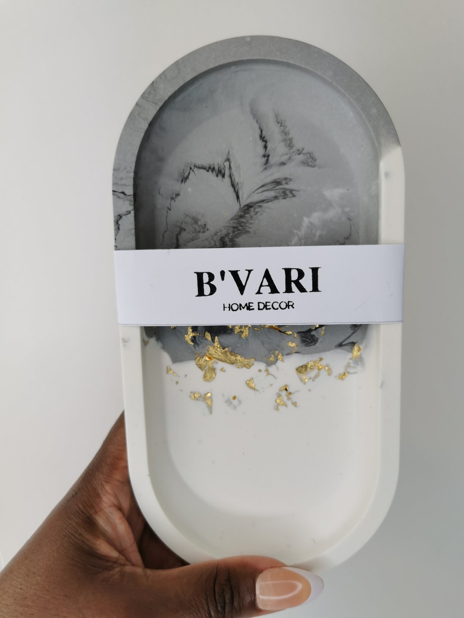 Marble Oval Tray — Marble & Gold Leaf