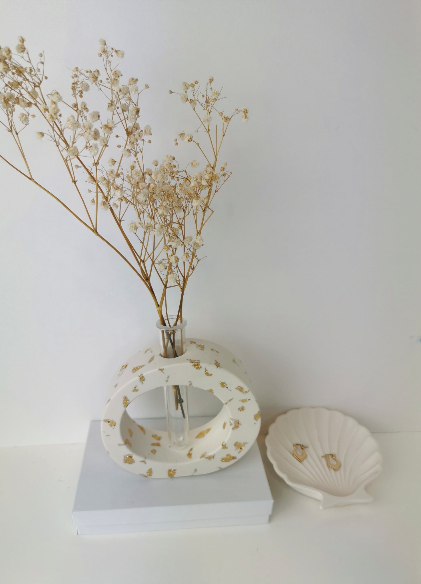 Luxury Gift Set — Vase, Oval Tray & Shell Tray (Gold Leaf)