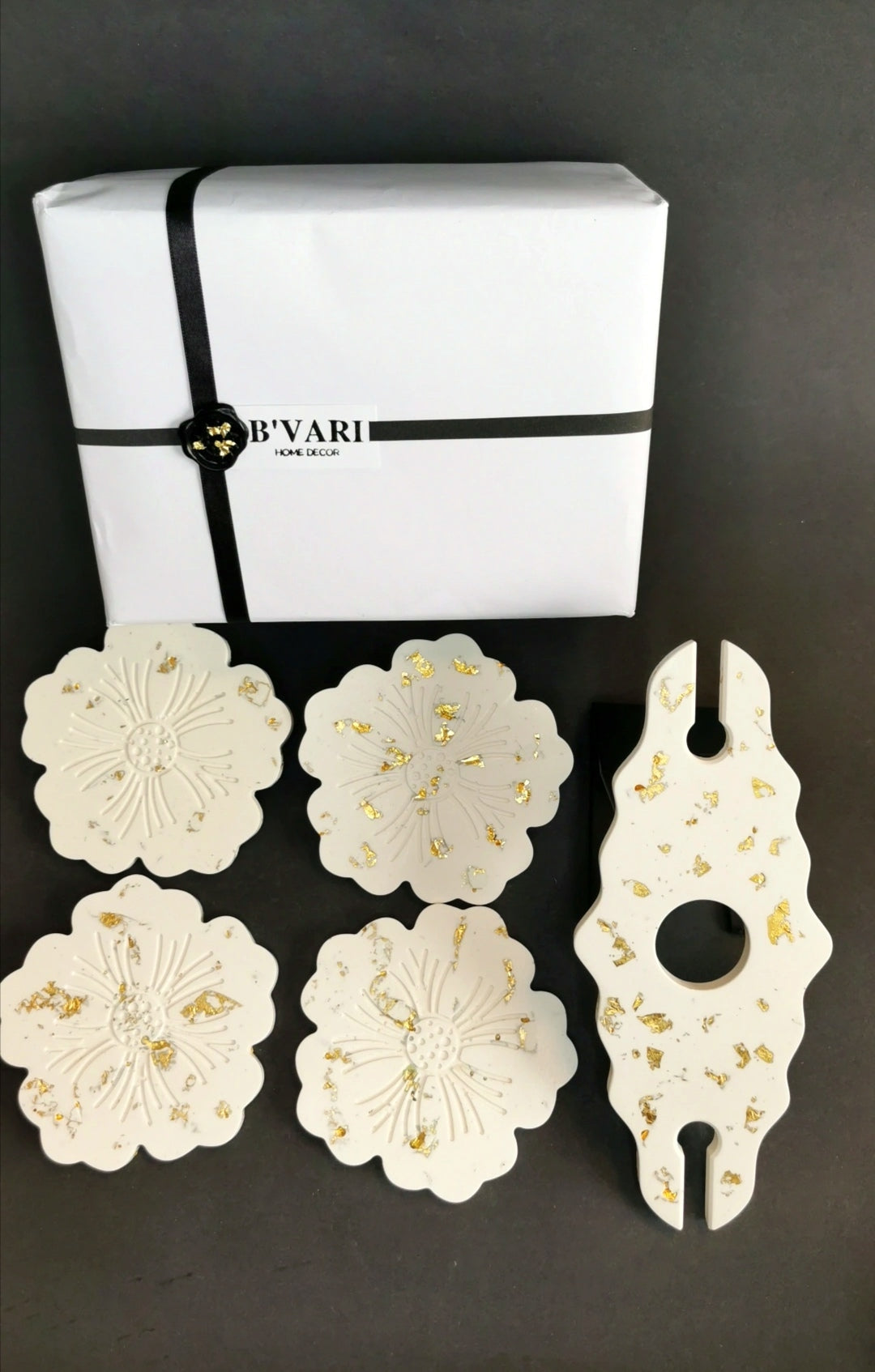 Wine Holder Set - Wine holder & Flower Coasters (Gold Leaf)