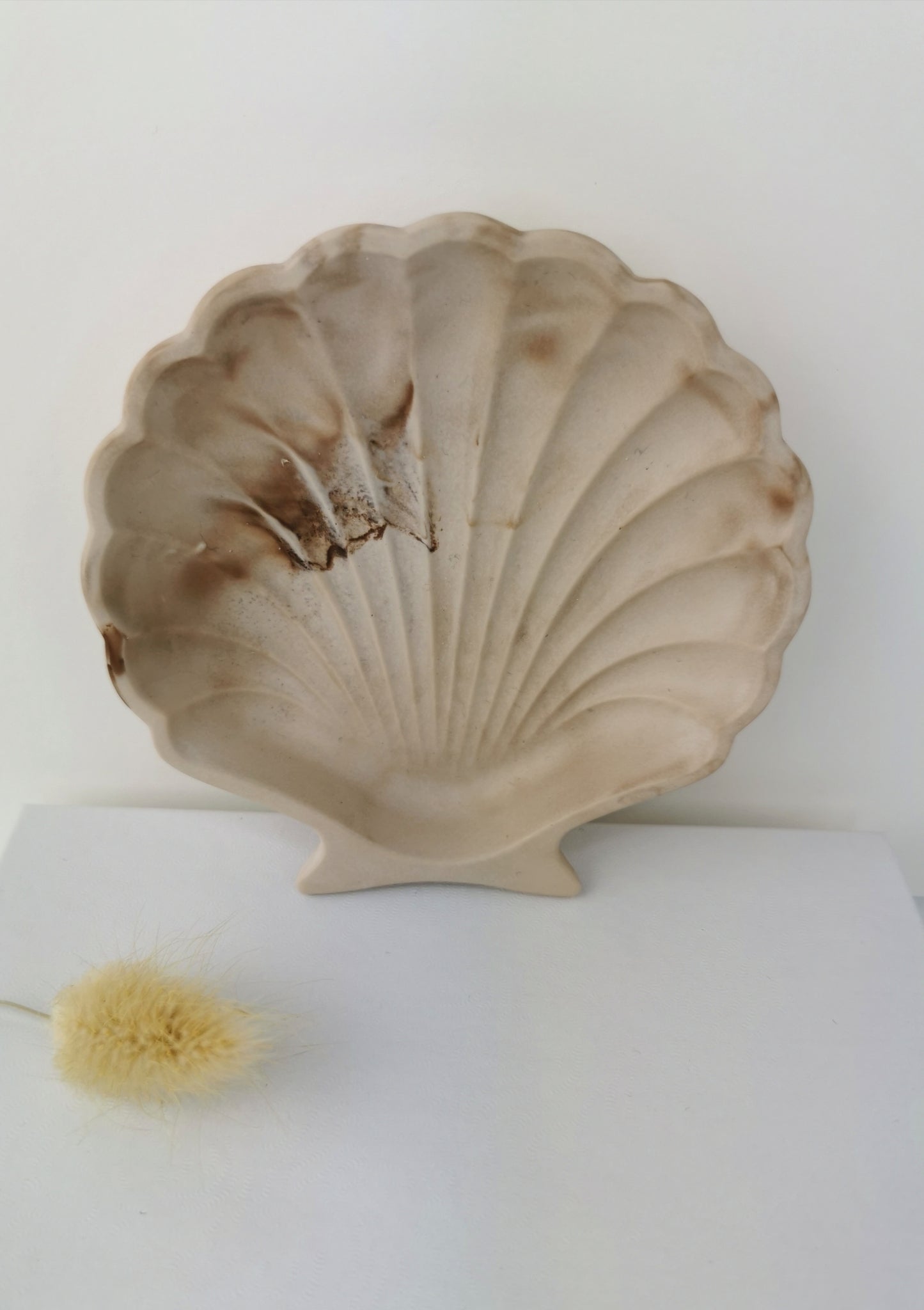 Shell Trinket Tray — Chocolate Marble & Gold Leaf