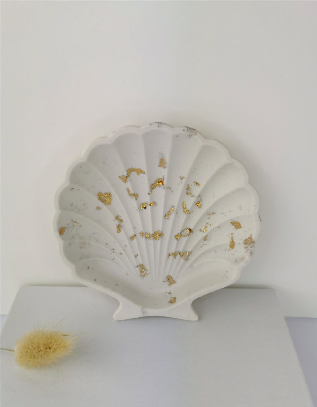 Shell Trinket Tray — Gold Leaf