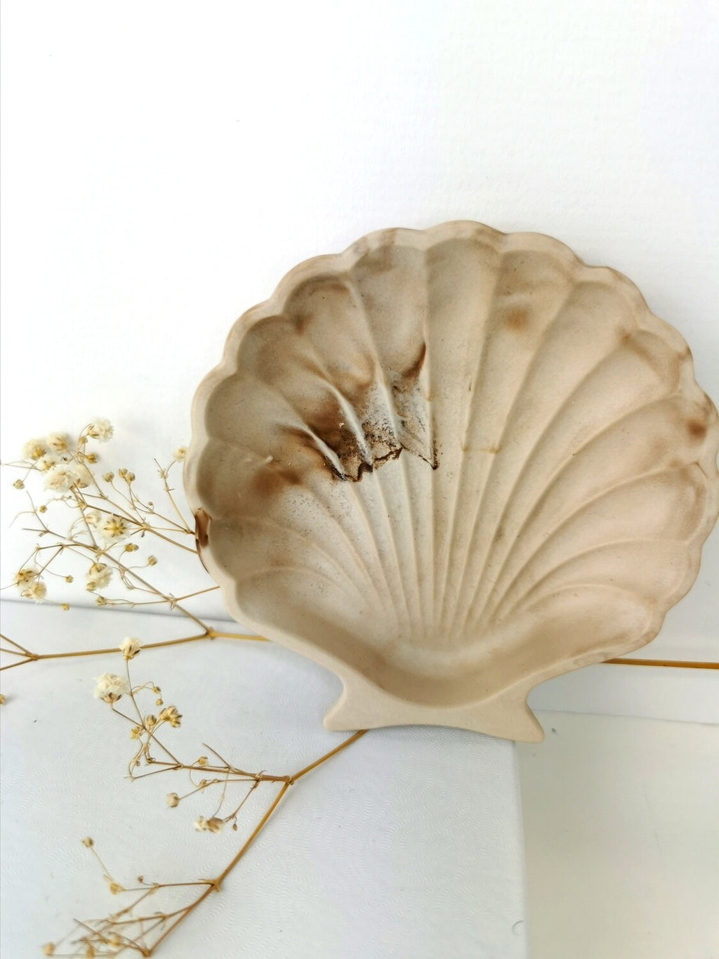 Shell Trinket Tray — Chocolate Marble & Gold Leaf