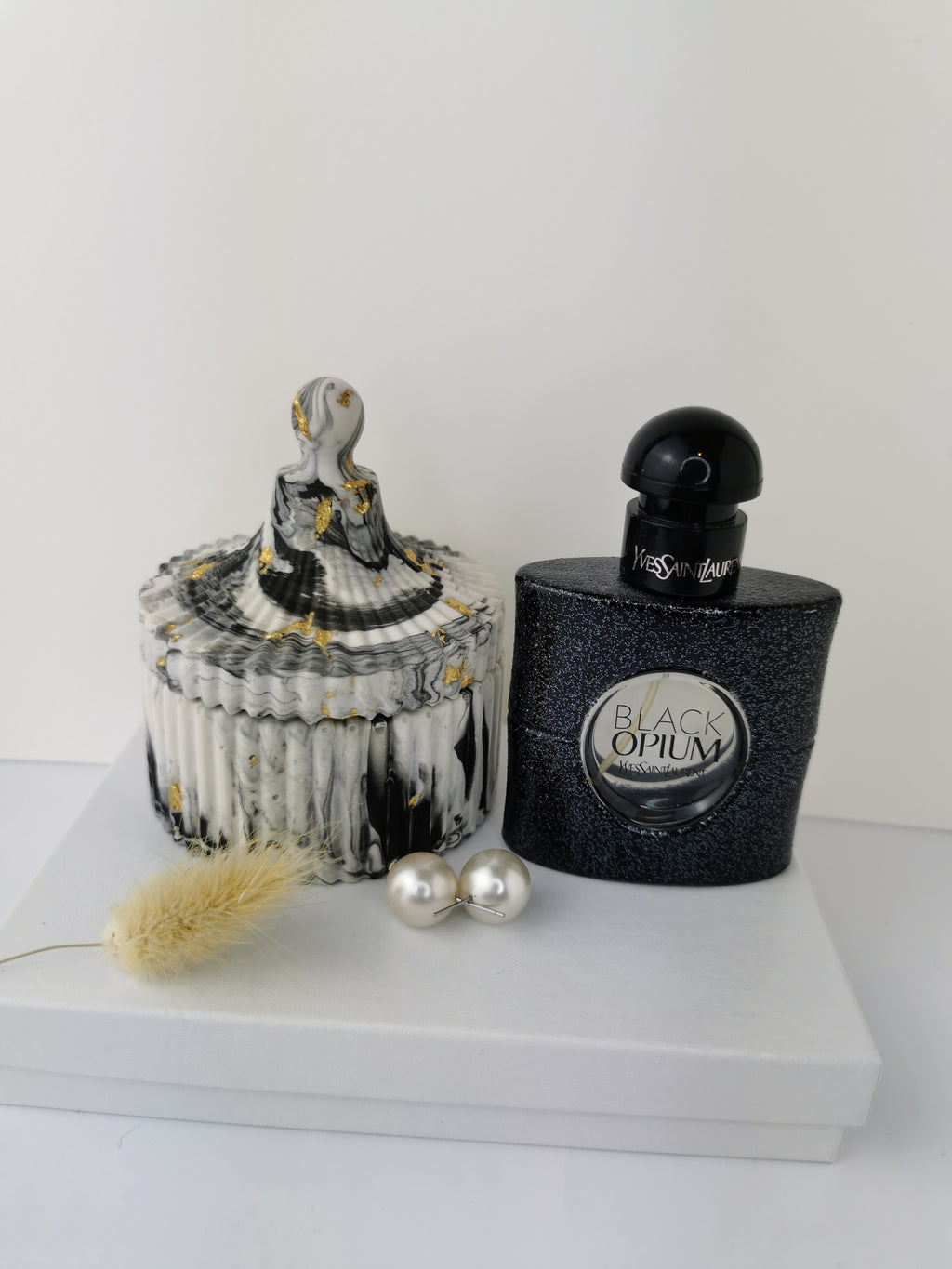 Luxury Gift Set — Large Marble Vanity Tray & Carousel Ribbed Jar