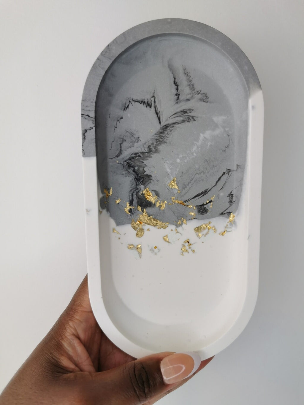 Marble Oval Tray — Marble & Gold Leaf